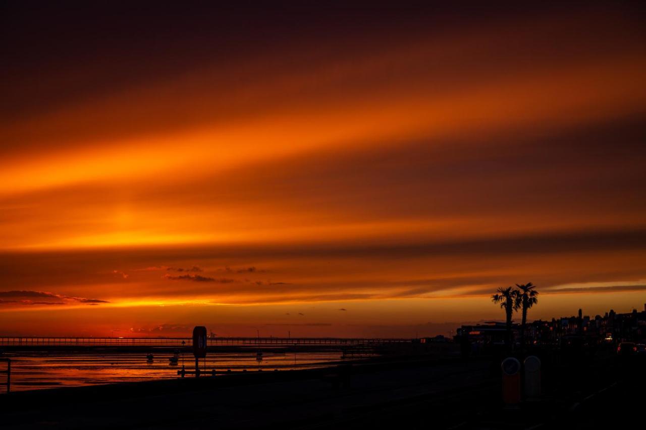 Roslin Beach Hotel Саутенд-он-Сі Екстер'єр фото